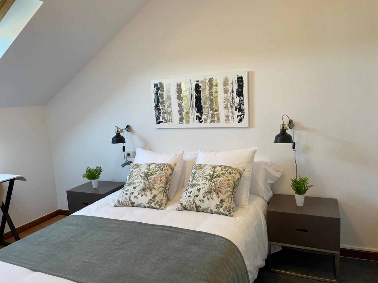 Apartamentos Ciudad Santiago Santiago de Compostela Pokoj fotografie